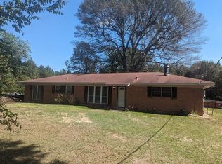 624 Smithville Rd, Sarepta, LA 71071
