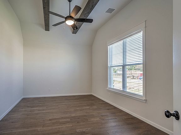 4th image of 13715 S 21st Ct