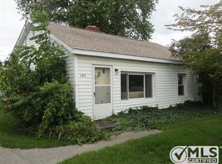 105 W 3rd St, Gladwin, MI 48624