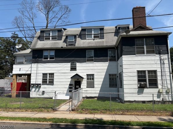213 Baldwin Ter FLOOR 2