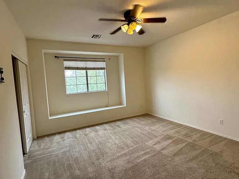 42114 N 44th Dr — Photo 28