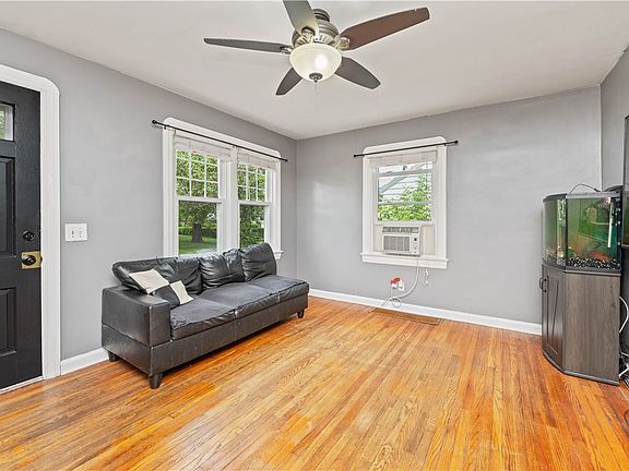 4th image of 274 Newton Rd