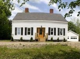 6 Elm St W, Hampden, ME 04444