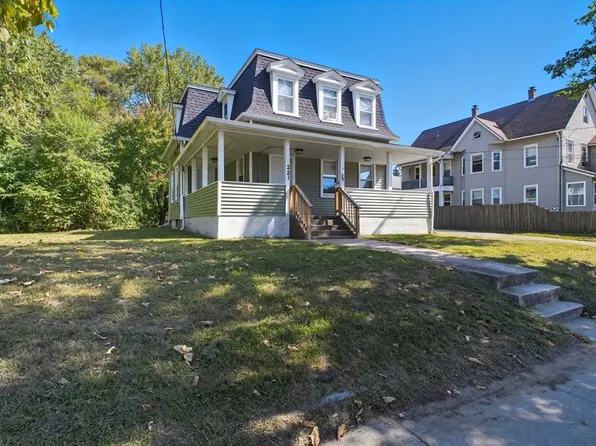221 East St, Chicopee, MA 01020