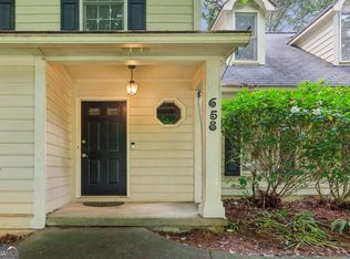 658 Slew Ave, Lawrenceville, GA 30043