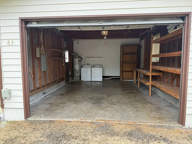 83 NW Nichols Ave — Photo 15