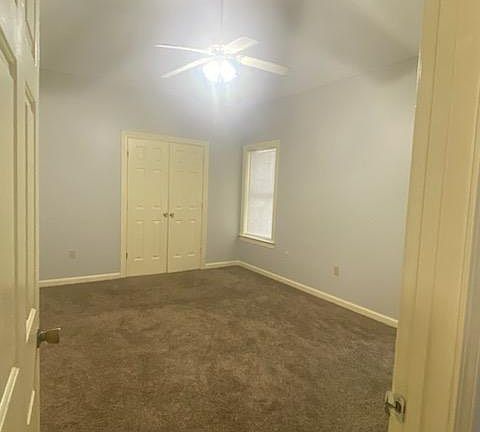 5th image of 692 Walnut Valley Ln #1