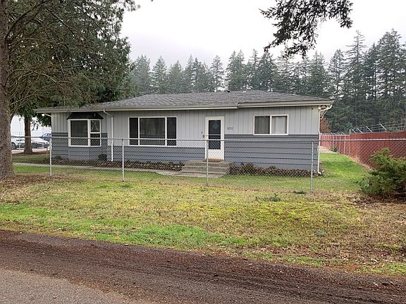 2nd image of 18702 1st Avenue Ct S