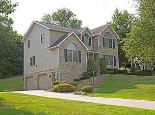 607 Golden Ridge Ct, Cranberry Township, PA 16066
