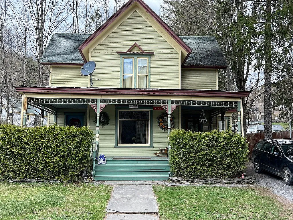 Property main image