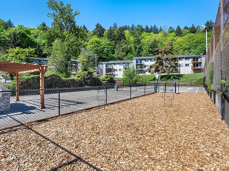 Cascade Vista — Photo 34