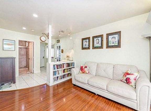 5th image of 1826 Pontenova Ave