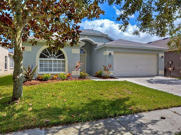 2nd image of 4422 Beaumaris Dr