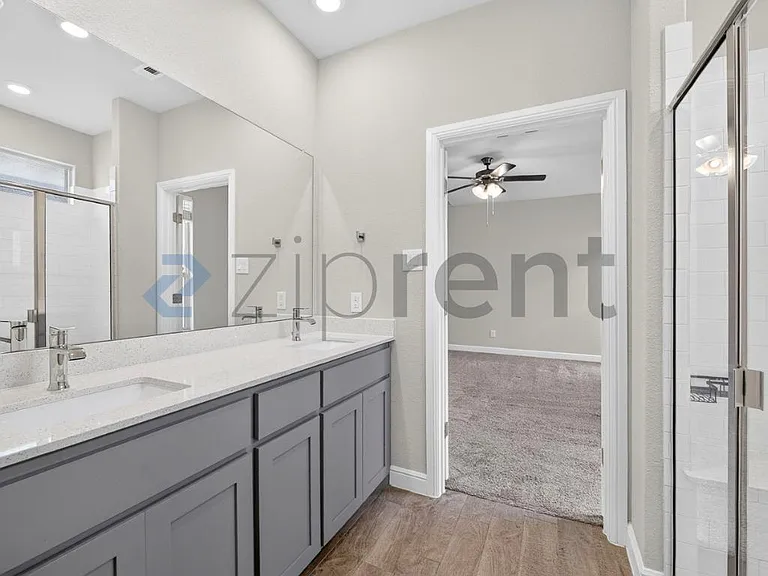 2325 Emerald Springs Dr — Photo 16