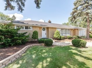 1800 S Meyers Rd, Lombard, IL 60148