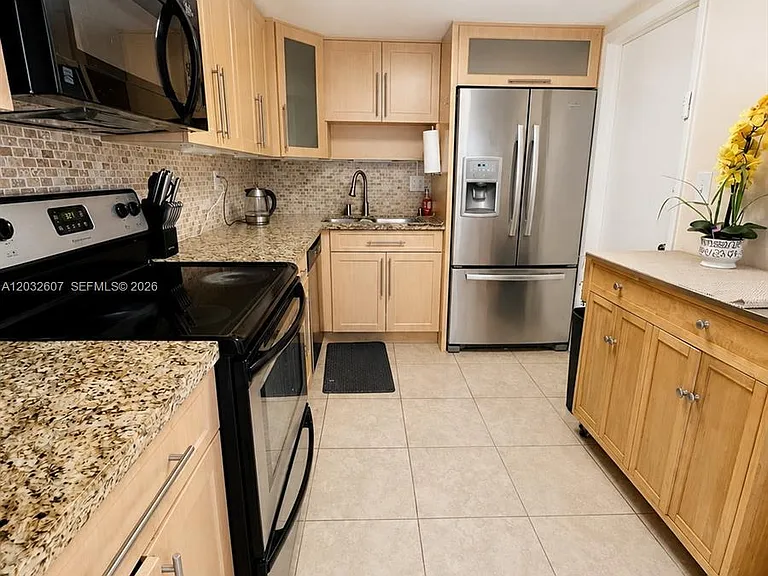 3161 S Ocean Dr #803 — Photo 14