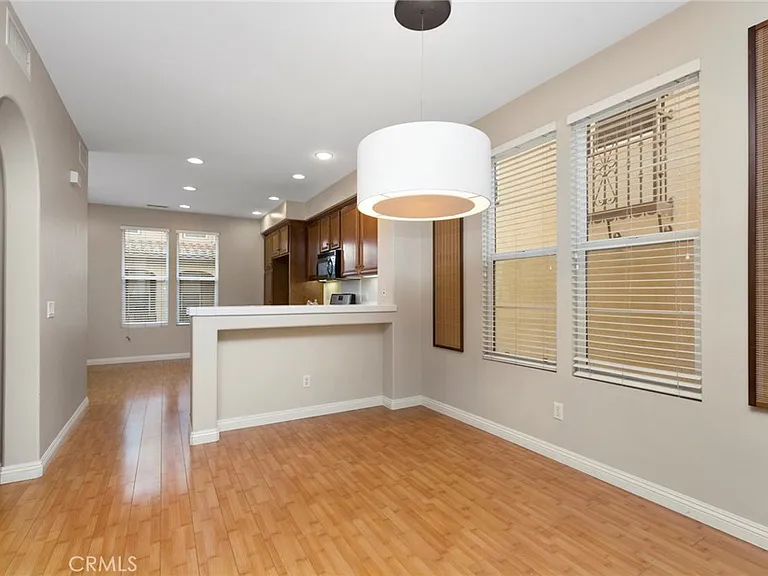 21 Tall Oak — Photo 9