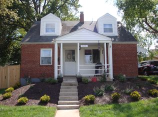 7211 Parkview Ave, Falls Church, VA 22042