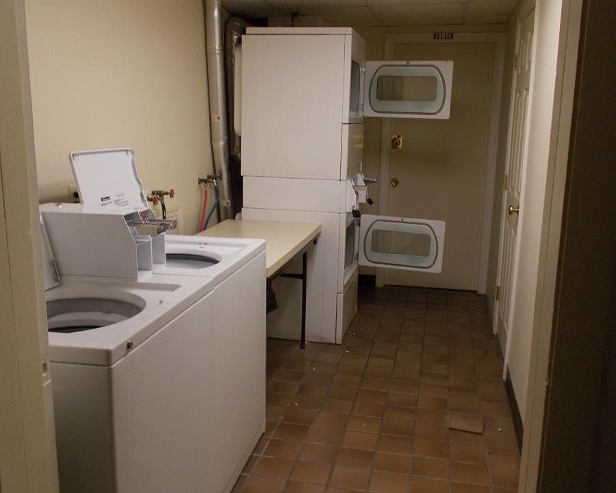 326 Auburn St, Portland, ME 04103 Zillow