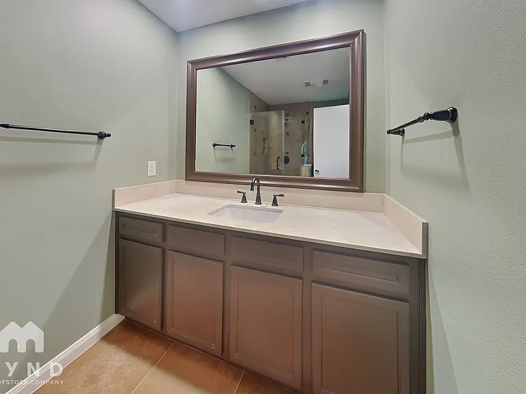 21702 Park York Dr — Photo 11