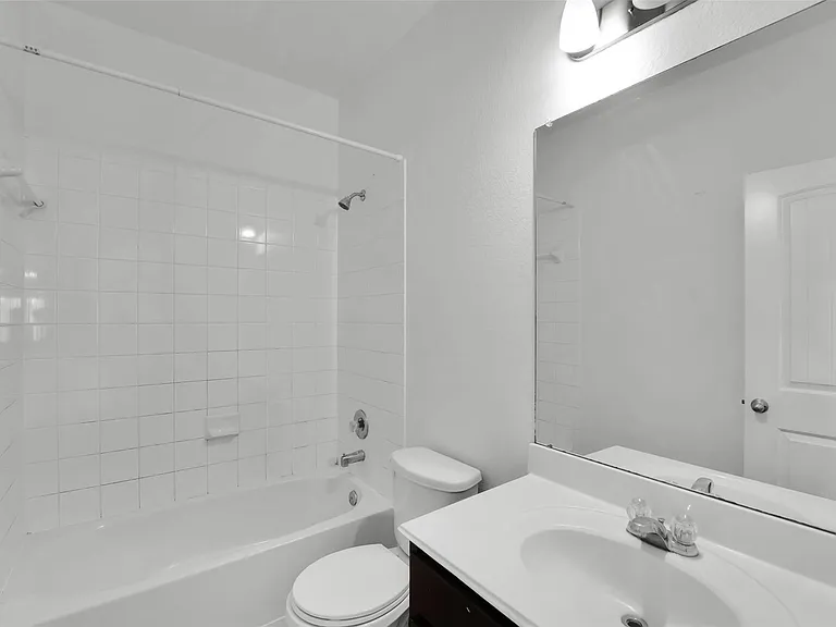 5407 Baronet Dr — Photo 29