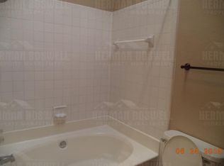 1517 Eastview St, Fort Worth, TX 76134