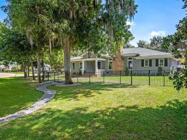 105 Pine St, Windermere, FL 34786