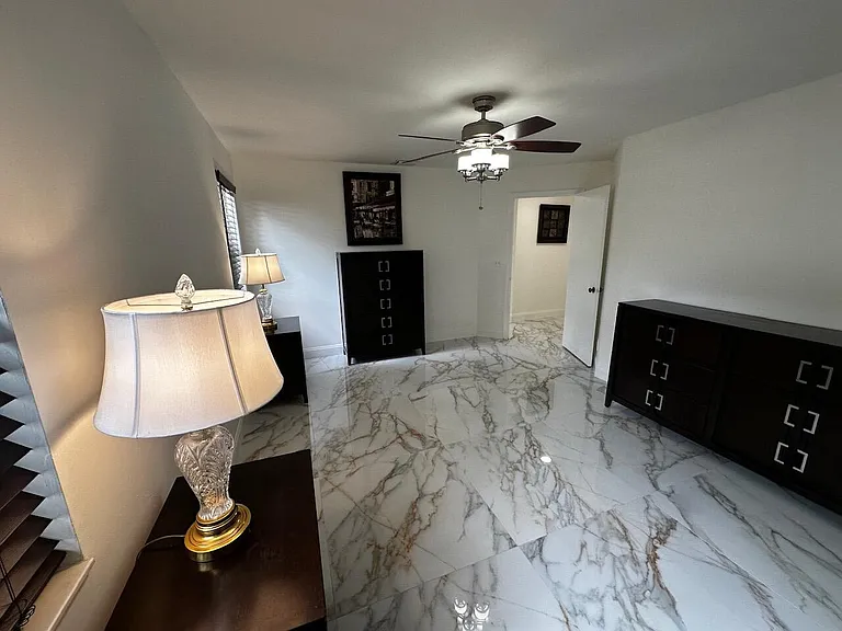 2173 Discovery Cir W — Photo 13