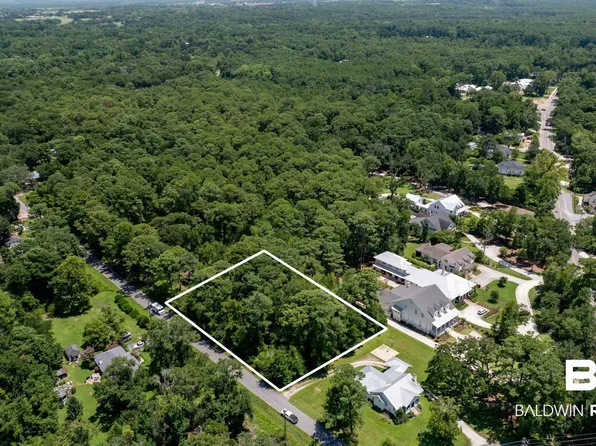 6056 Ponder Rd, Fairhope, AL 36532