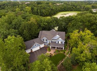 4490 Thomas Lake Cir, Eagan, MN 55122