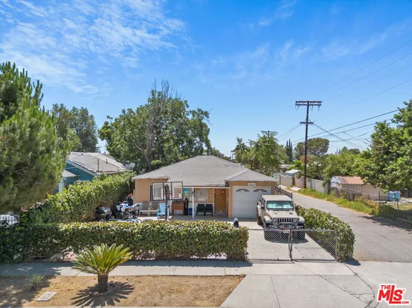 13411 Fenton Ave, Sylmar, CA 91342