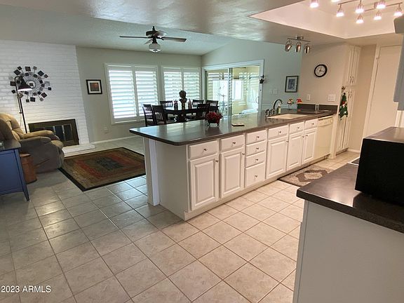 3rd image of 4215 E KIOWA Street