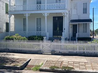 1727 Postoffice, Galveston, TX 77550