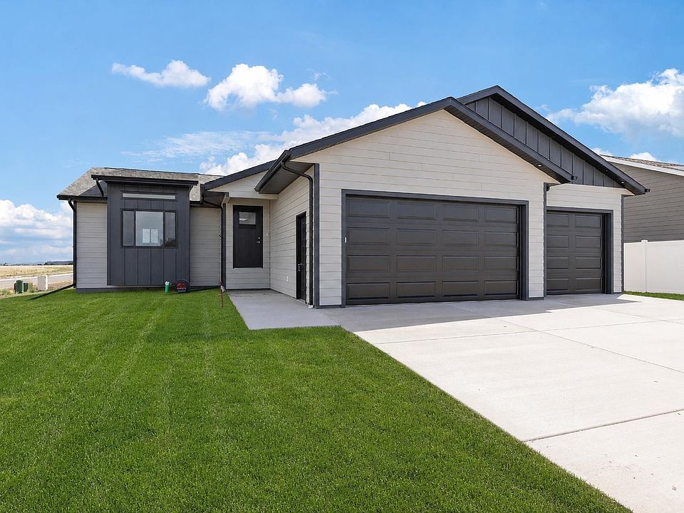 1st image of 1103 Cobalt Dr