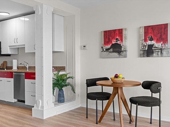 2nd image of 44 Washington St APT 1105