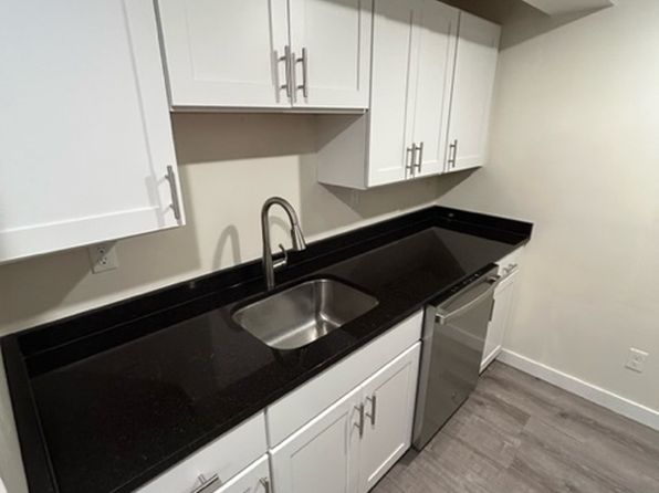 520 Main St #2B