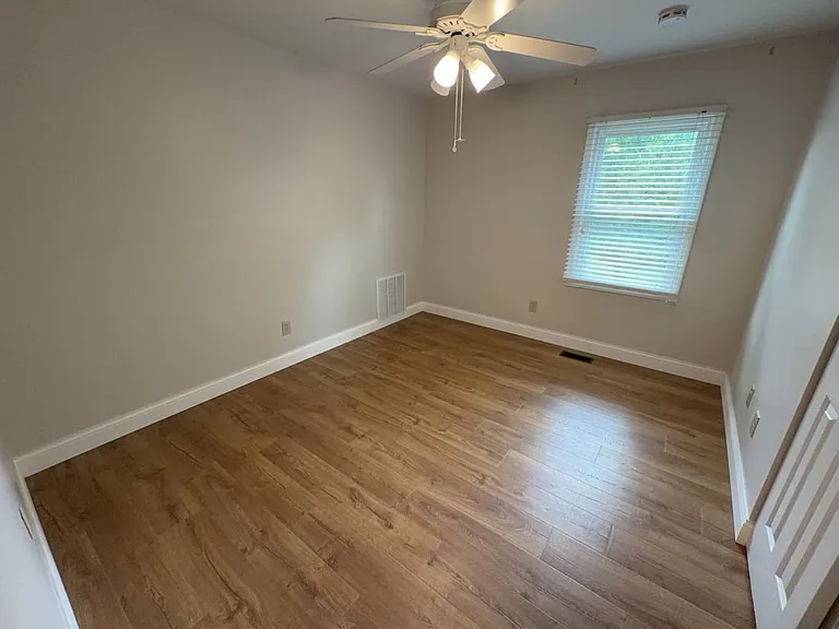5659 Sage Meadow Ct — Photo 12