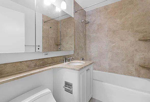 Rented by Mirador Real Estate | media 46