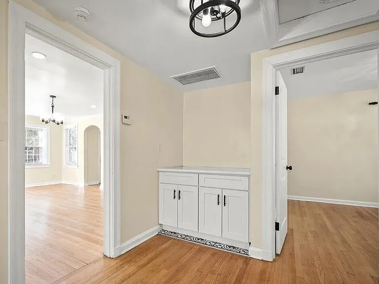 1639 Parrish Pl — Photo 8