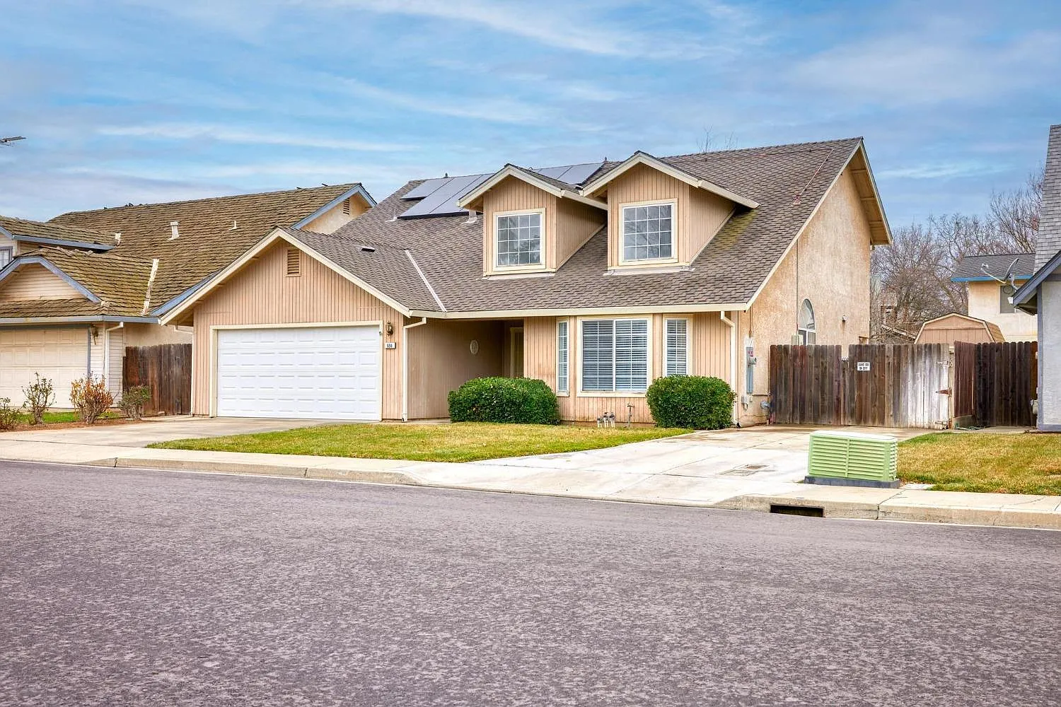 559 Nicastro Dr photo 1