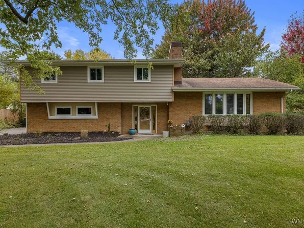 5286 Thompson Rd, Clarence, NY 14031