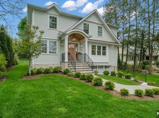 331 Wastena Ter, Ridgewood, NJ 07450