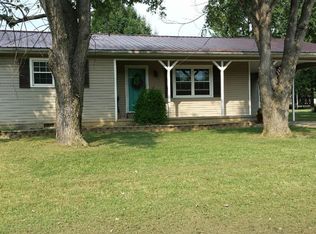 67 Adkins St, Metropolis, IL 62960