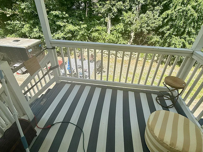 Shared deck
