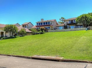 Highpoint Dr, Rockwall, TX 75087