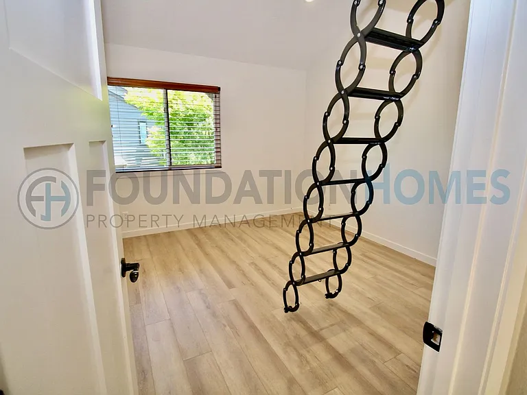 47 Willow Ln — Photo 16