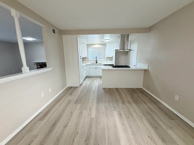 680 Magnolia Ave — Photo 2