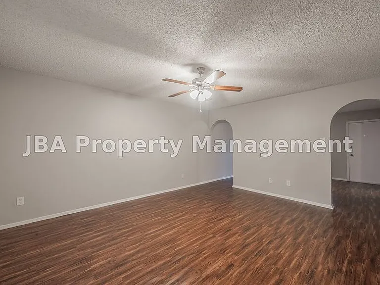1770 Farleigh Ct #1770F — Photo 6