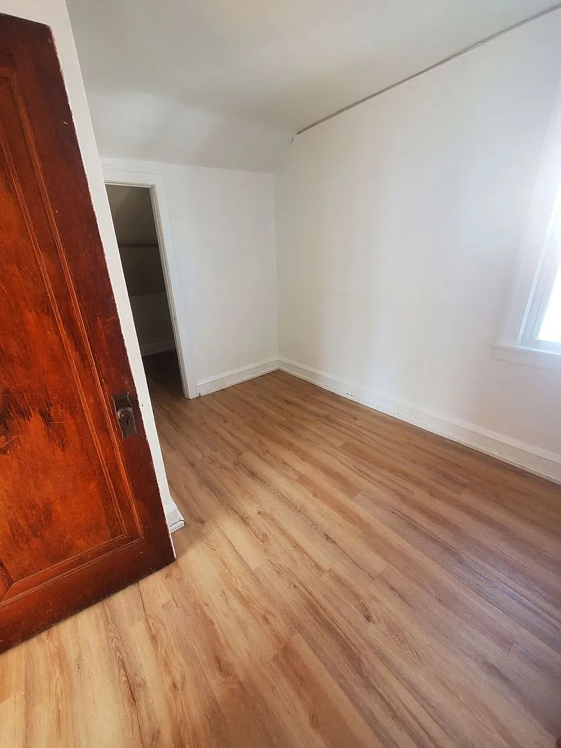 2712 N 44th St. (Duplex) — Photo 4