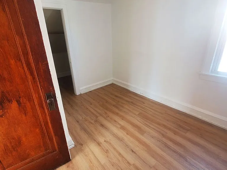 2712 N 44th St. (Duplex) — Photo 4